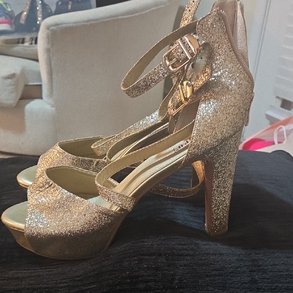Elegant Gold Glitter Heels